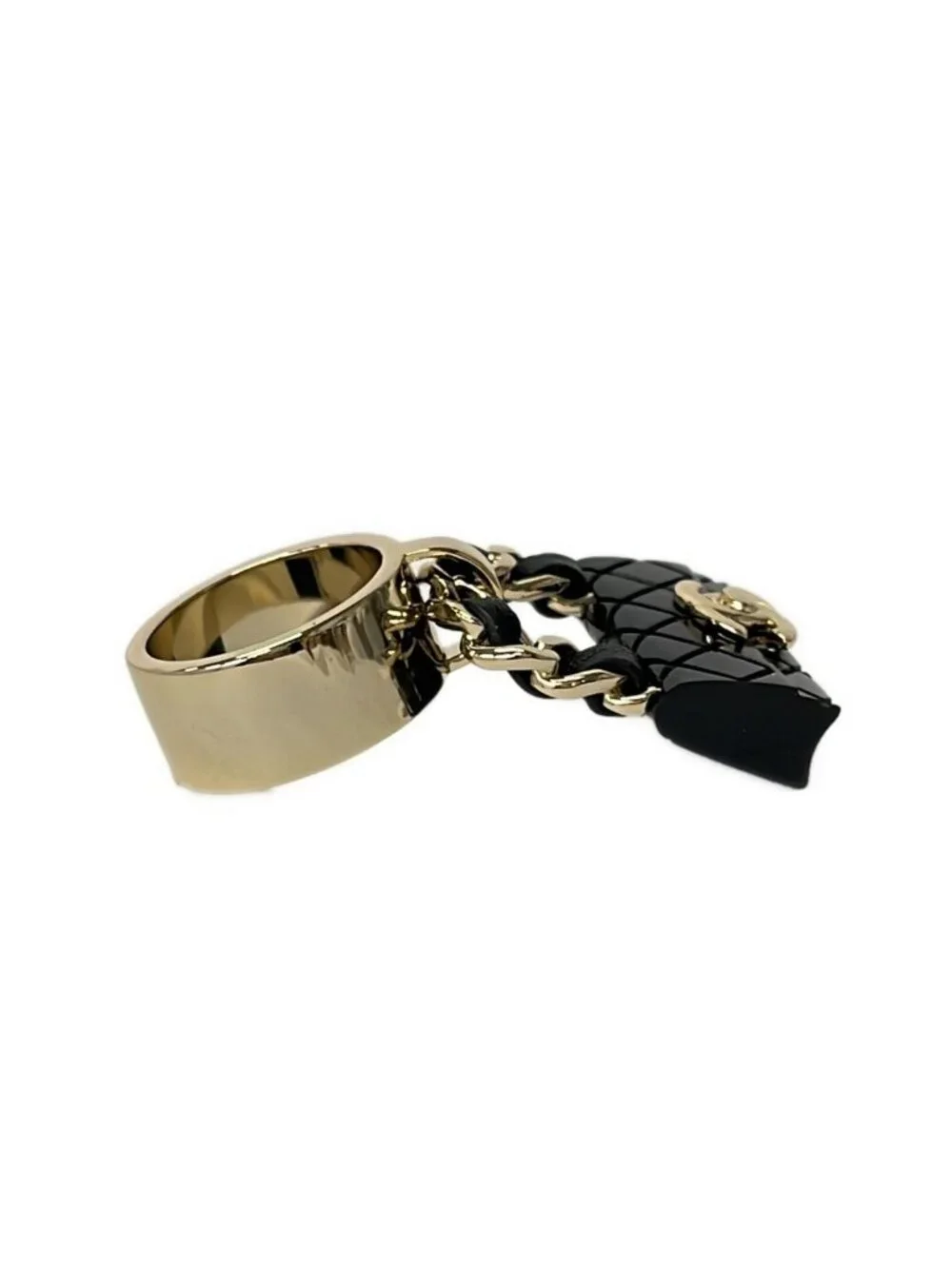 Chanel Ring CC Logo Leather Gold Black Bag Motif Quilted